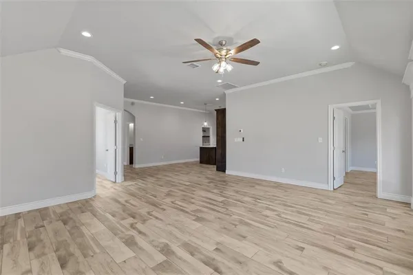 $2,300 | 2507 Christine Drive, Granbury, TX 76048