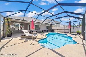 4480 Pagosa Springs Circle Melbourne, FL 32901 - Photo 27 of 41 Pool