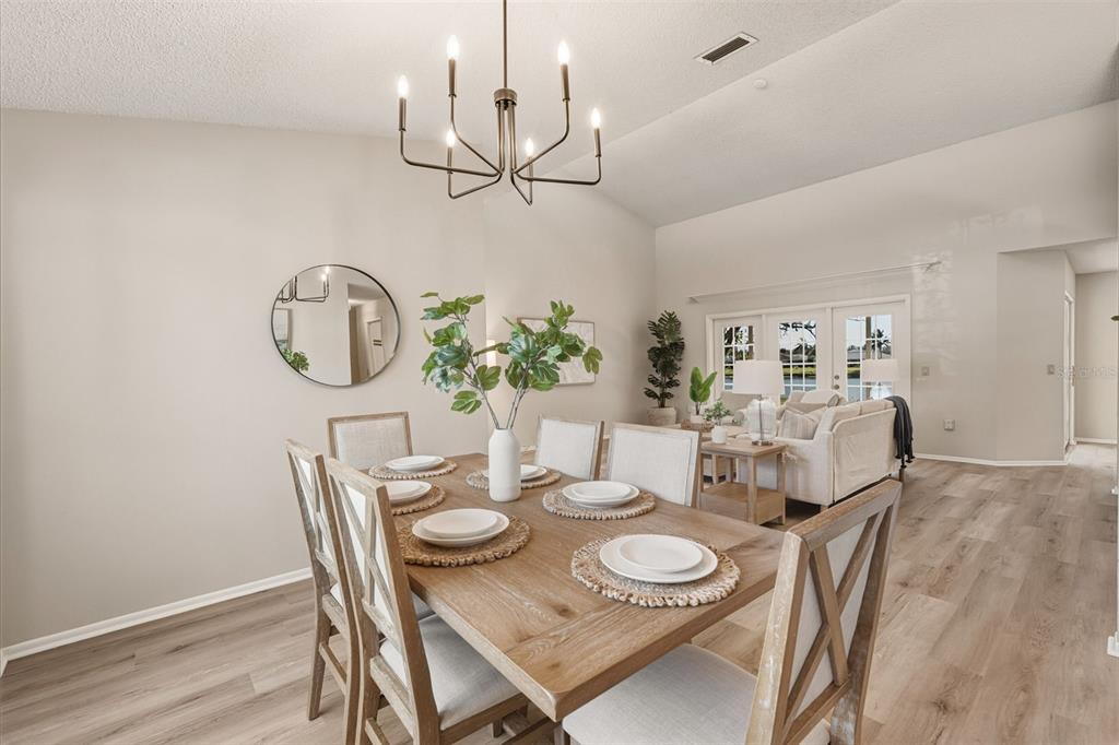 3308 Meadow Run Circle Venice, FL 34293 - Photo 11 of 79