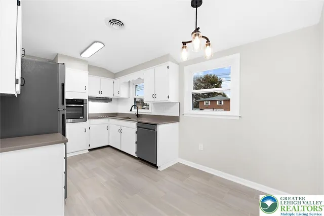 $324,900 | 2540 South Street, Allentown, PA 18104