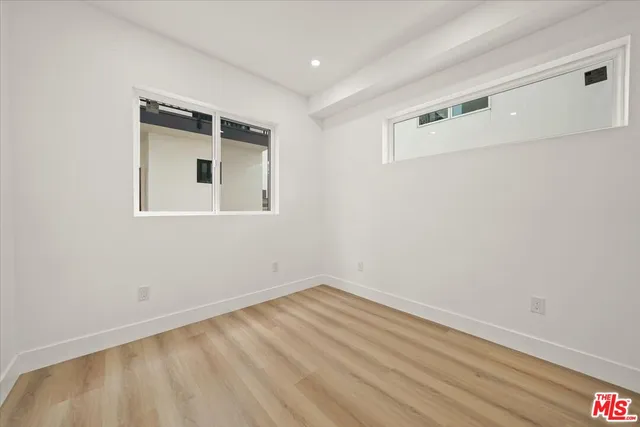 $3,208 | 910 North Hudson Avenue, Unit A, Los Angeles, CA 90038