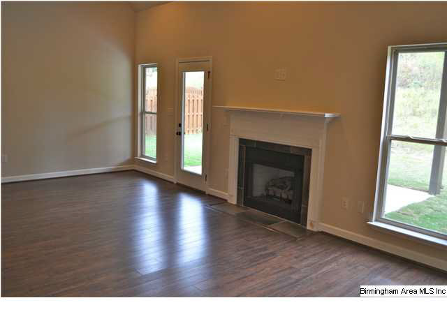 211 Lorrin Lane Sterrett, AL 35147 - Photo 4 of 23