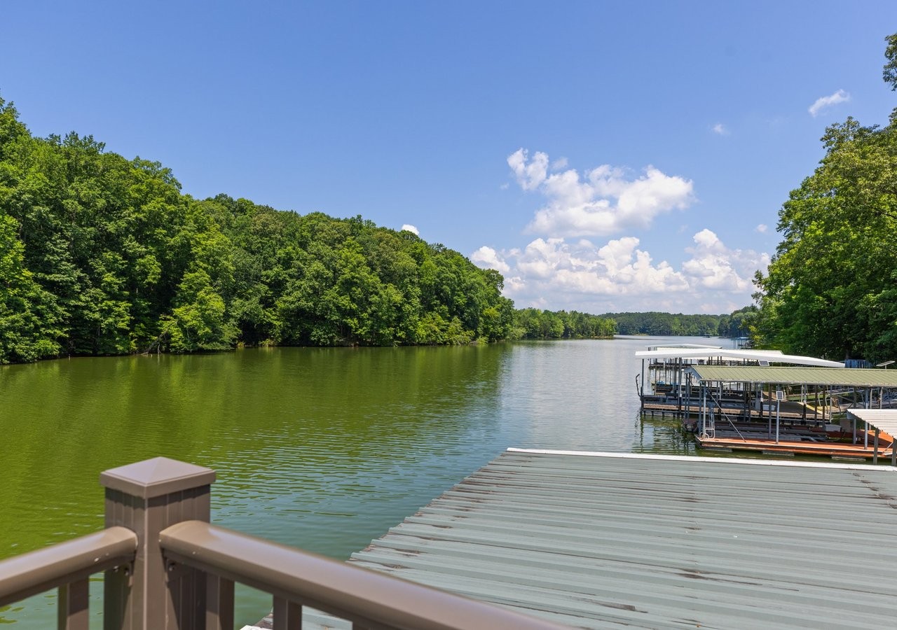 47 Long View Drive Winchester, TN 37398 - Photo 48 of 53 a view of a lake with a lake in front of it