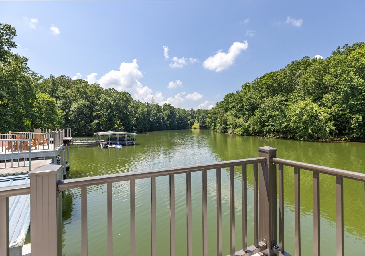 47 Long View Drive Winchester, TN 37398 - Photo 49 of 53 a view of a lake from a balcony