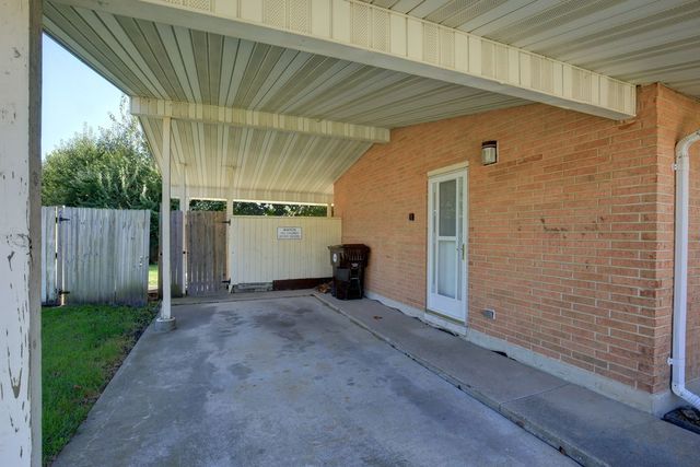 329 Naples Drive Rantoul, IL 61866 - Photo 5 of 18