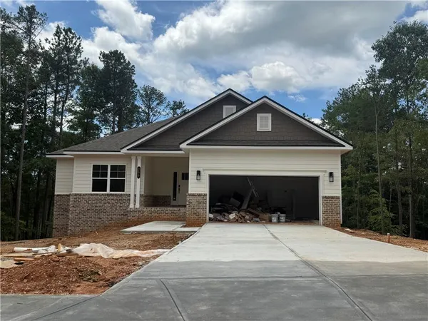 $524,386 | 200 Blackberry Lane, Pendergrass, GA 30567