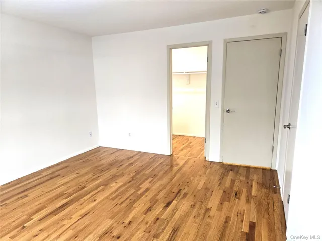 $5,250 | 90 Graywood Road, Port Washington, NY 11050