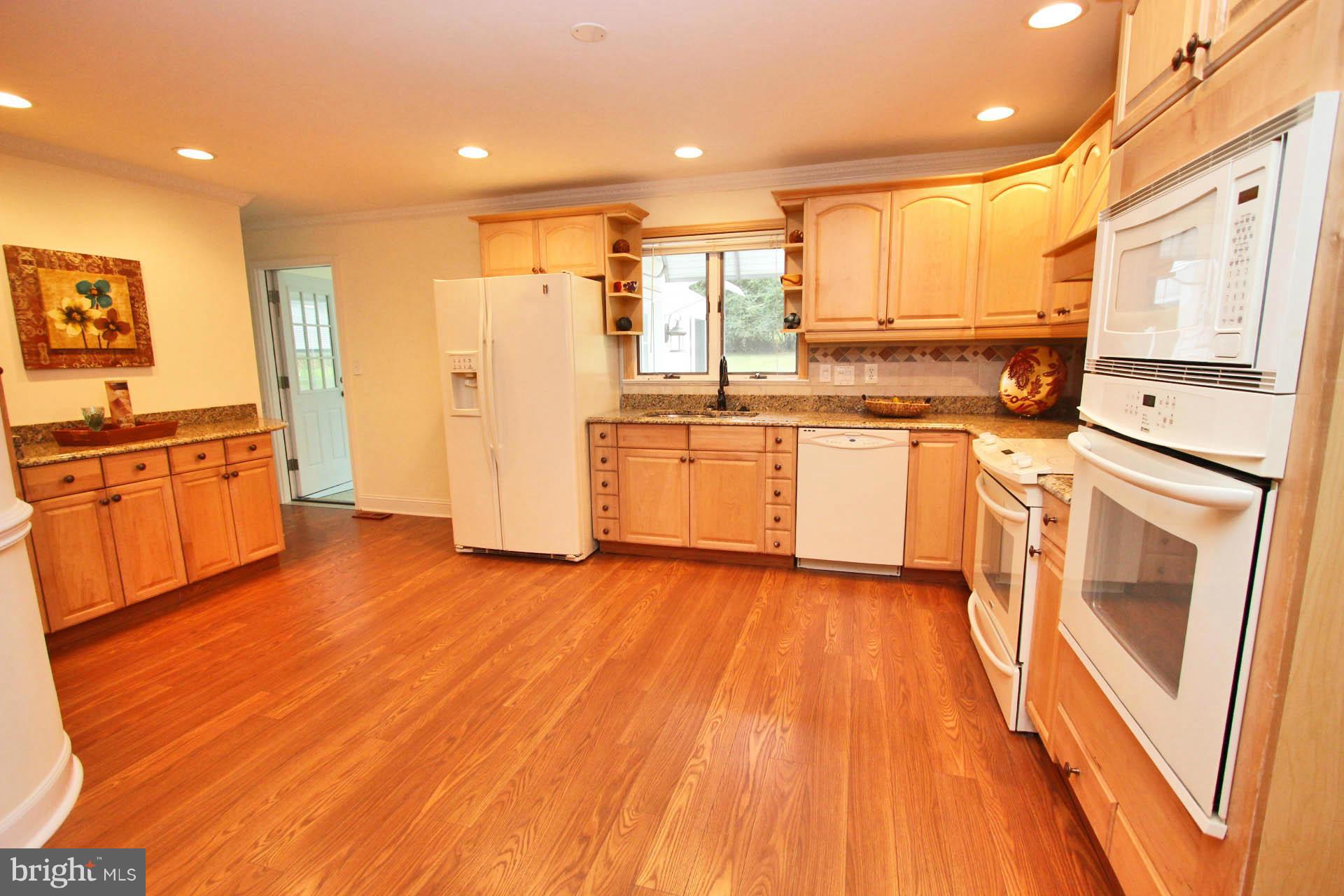 211 Reckord Road Fallston, MD 21047 - Photo 11 of 30 Kitchen