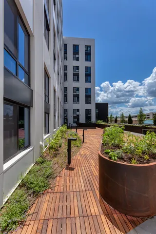 $2,550 | 10 South Paterson Street, Unit 412, Madison, WI 53703