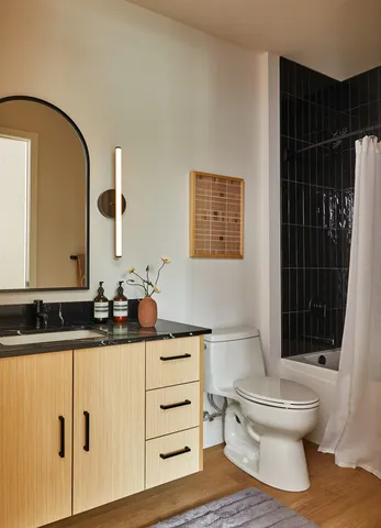 $2,550 | 10 South Paterson Street, Unit 412, Madison, WI 53703