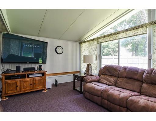 28 Curtis Road Natick, MA 01760 - Photo 12 of 16 Gallery Image 12