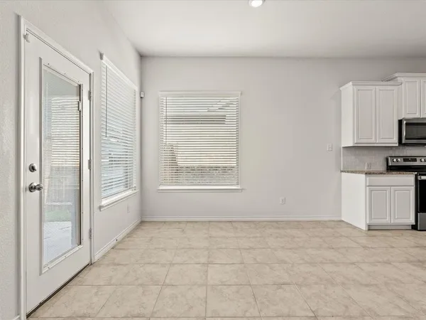 $2,100 | 149 Red Hickory Drive, Royse City, TX 75189