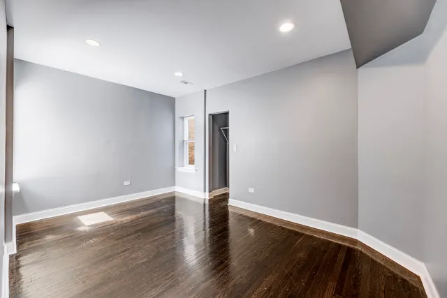 $1,750 | 7025 South Chappel Avenue, Unit 3, Chicago, IL 60649