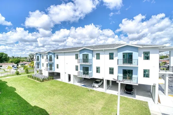 $2,227 | 2701 Southwest 4th Place, Boynton Beach, FL 33435