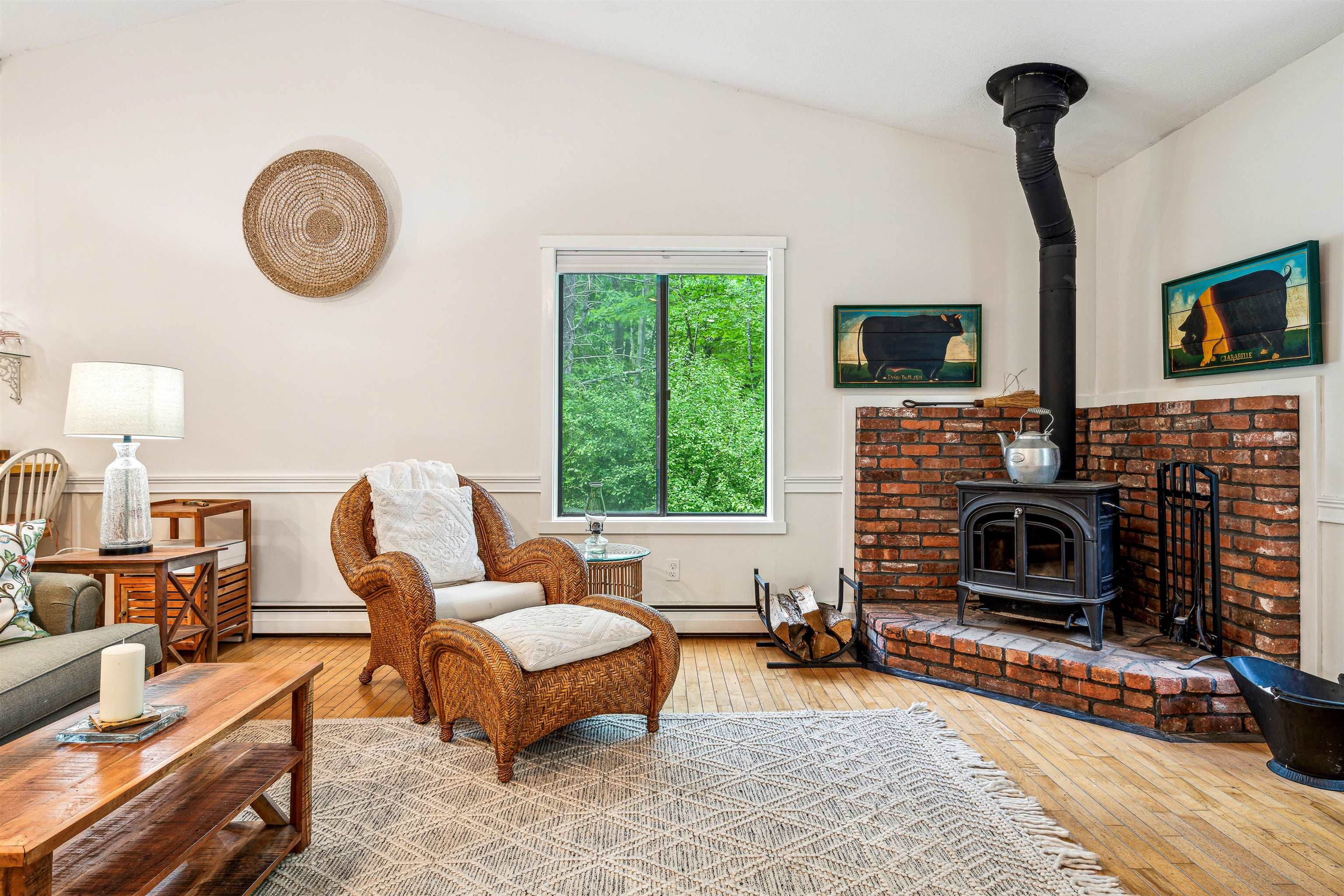 445 Old Quechee Road, Unit 10E Hartford, VT 05059 - Photo 3 of 36 Gallery Image 3