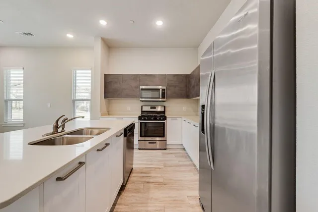 $350,000 | 1340 Pebblebrook Drive, McKinney, TX 75071