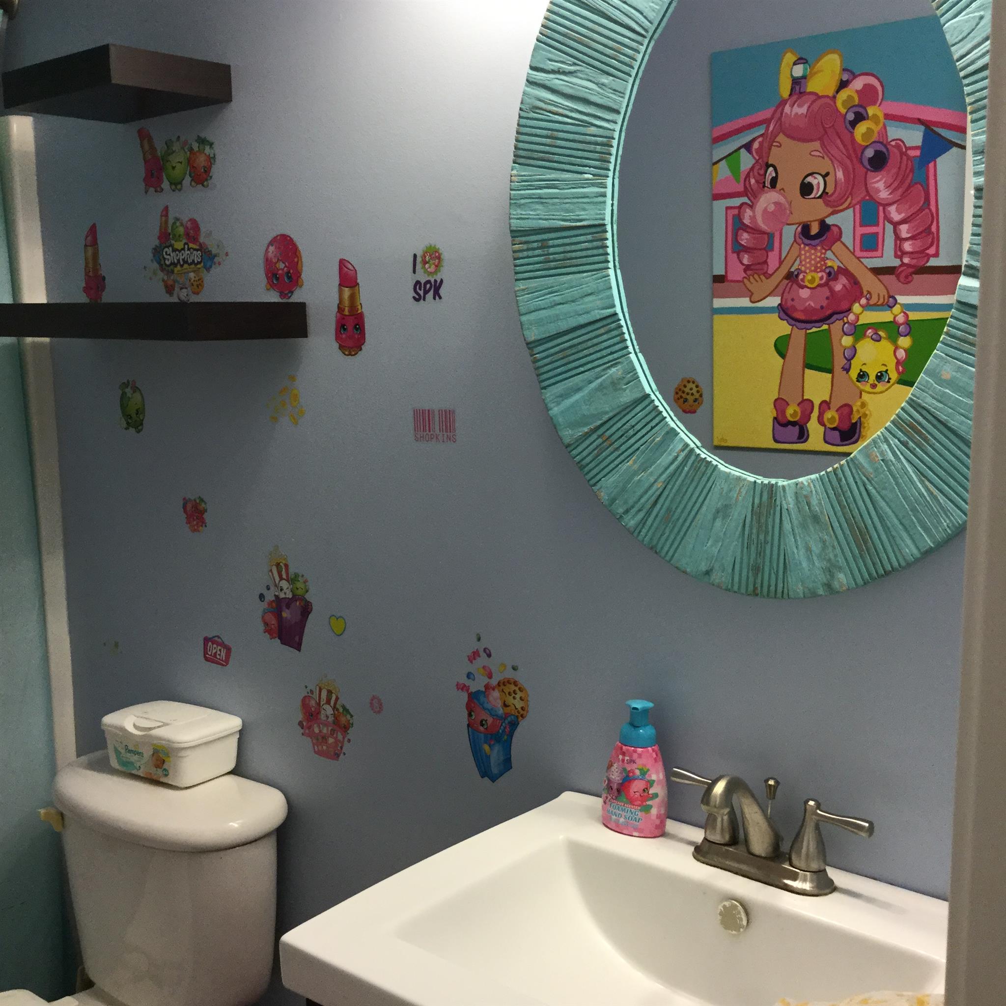 669 Crescent Road Murfreesboro, TN 37128 - Photo 7 of 16 a bathroom with a sink and a mirror