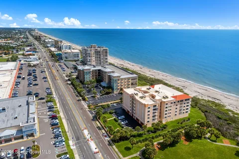 $1,200,000 | 735 N Highway, Unit 505, Indialantic, FL 32903