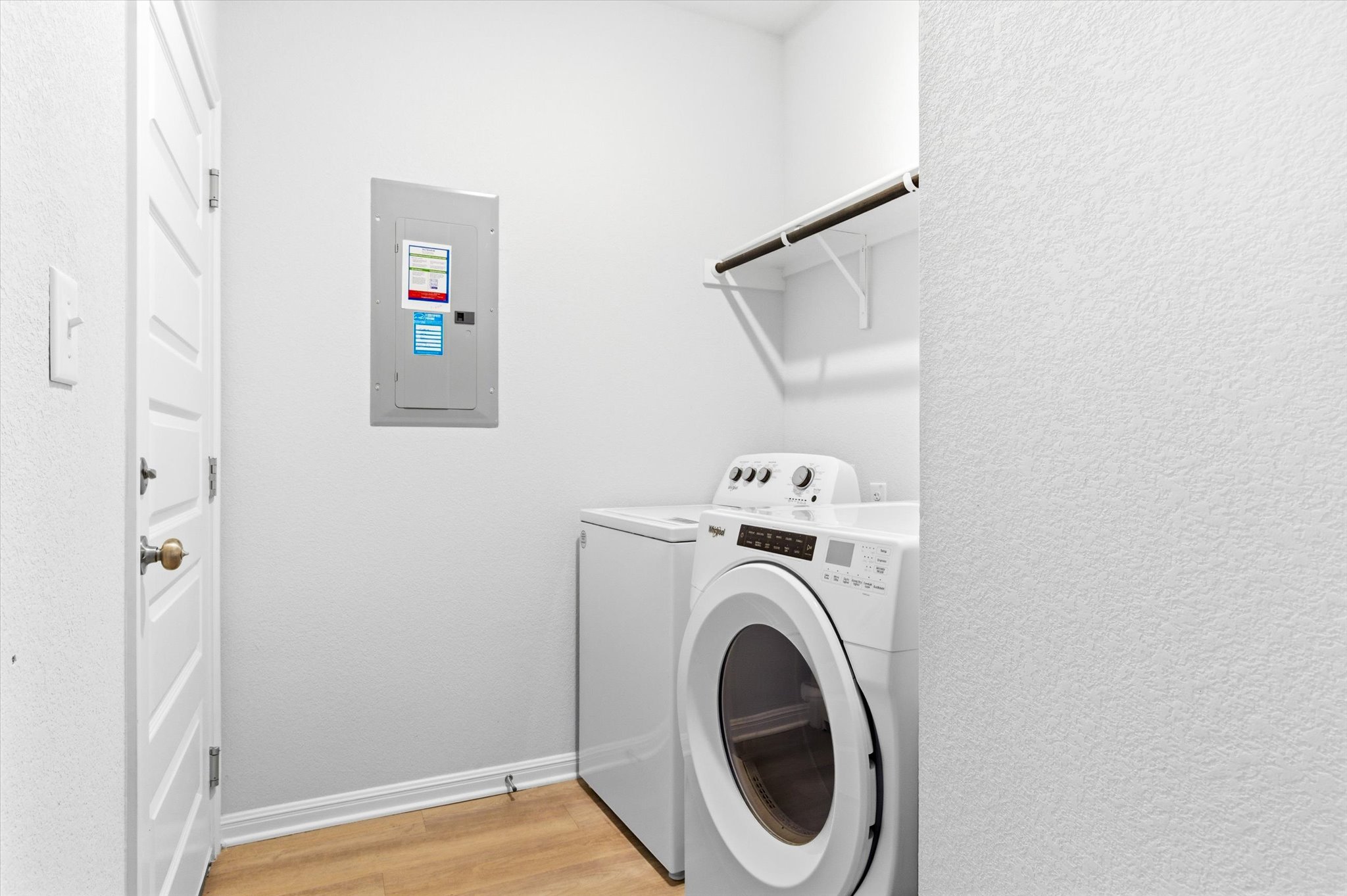 149 Cutleaf San Marcos, TX 78666 - Photo 18 of 25 Laundry room off the foyer adjacent to the garage