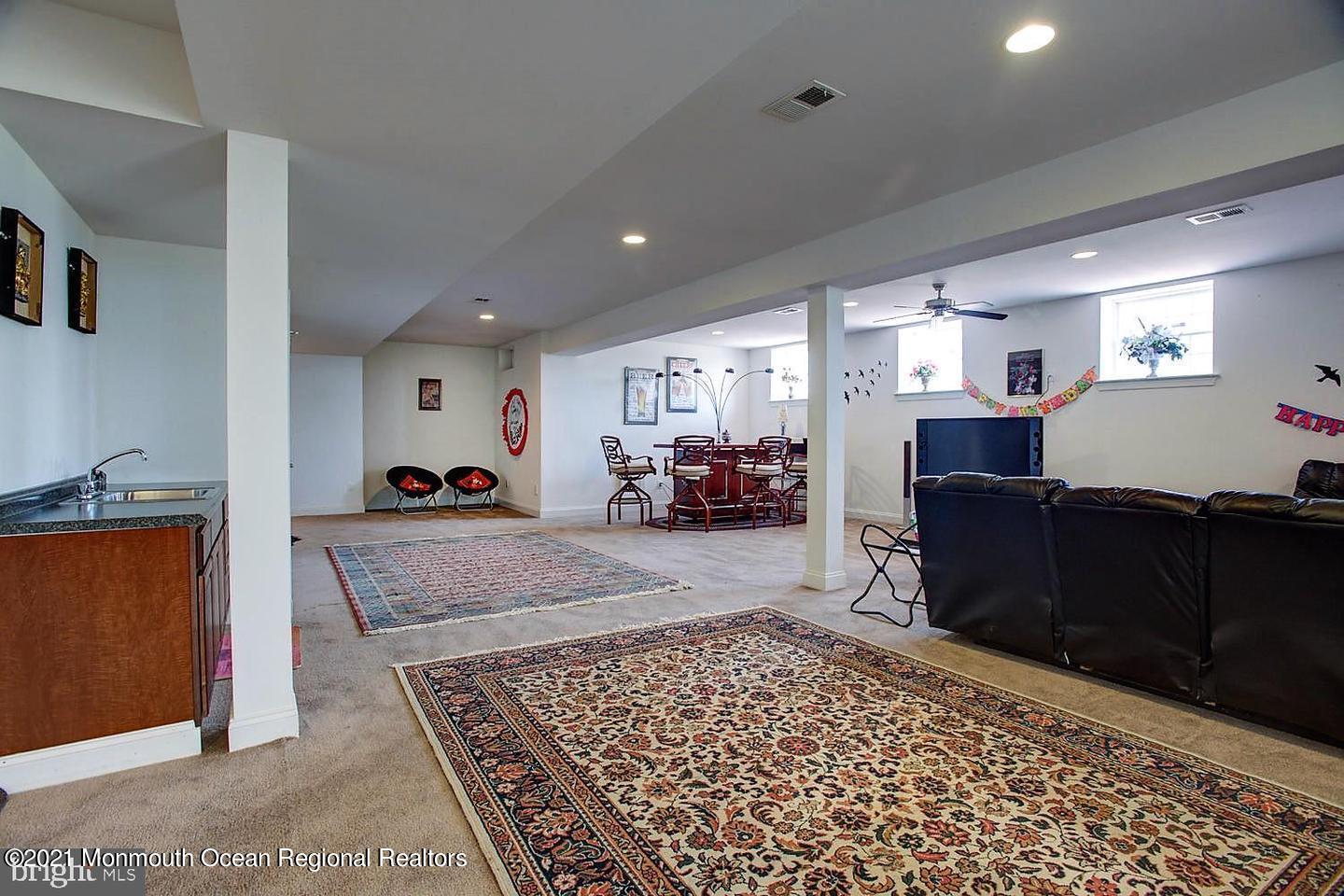 28 Ridgeview Way Allentown, NJ 08501 - Photo 15 of 52 GetMedia18