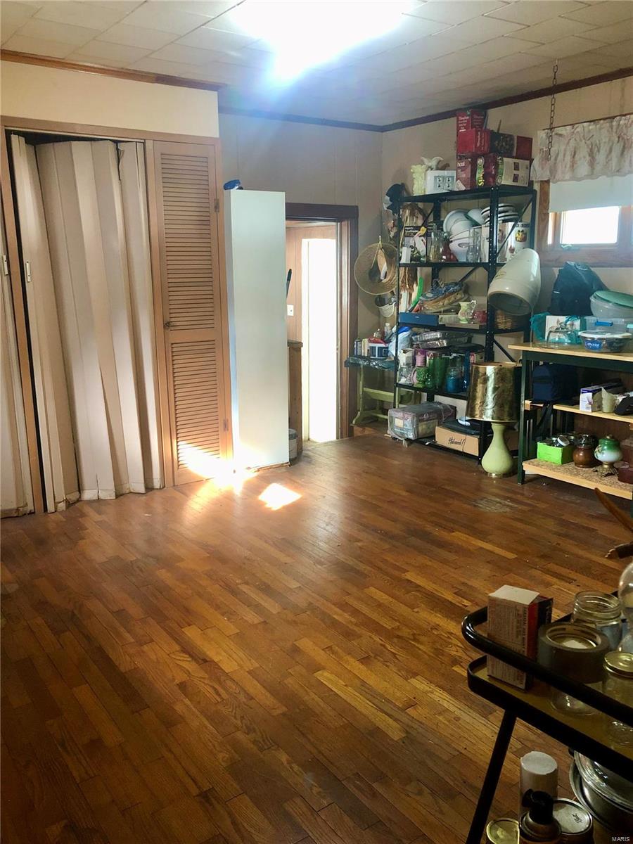 1208 Pershing Road West Frankfort, IL 62896 - Photo 18 of 19 Gallery Image 18