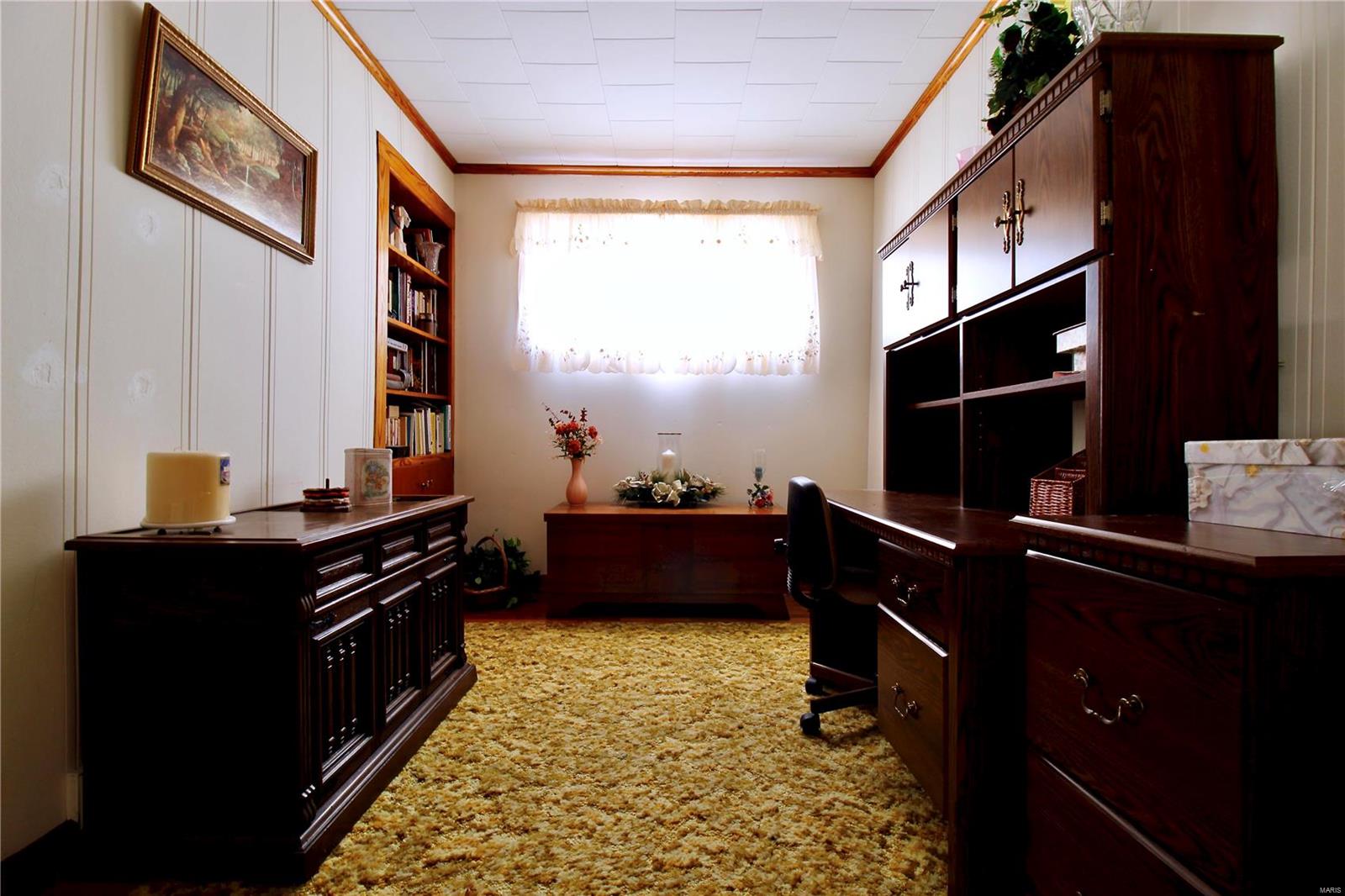 1208 Pershing Road West Frankfort, IL 62896 - Photo 7 of 19 Gallery Image 7