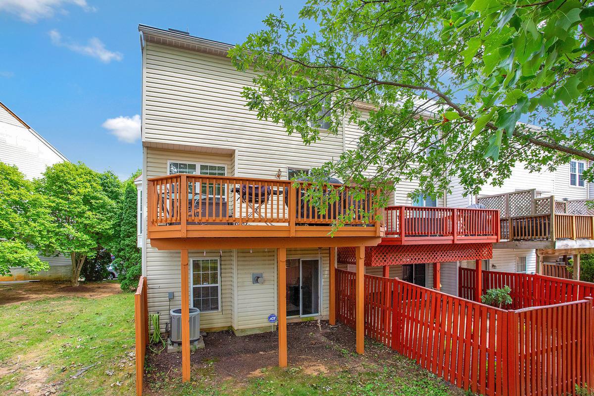 648 Howards Loop, Unit 19 Annapolis, MD 21401 - Photo 6 of 35 Gallery Image 6