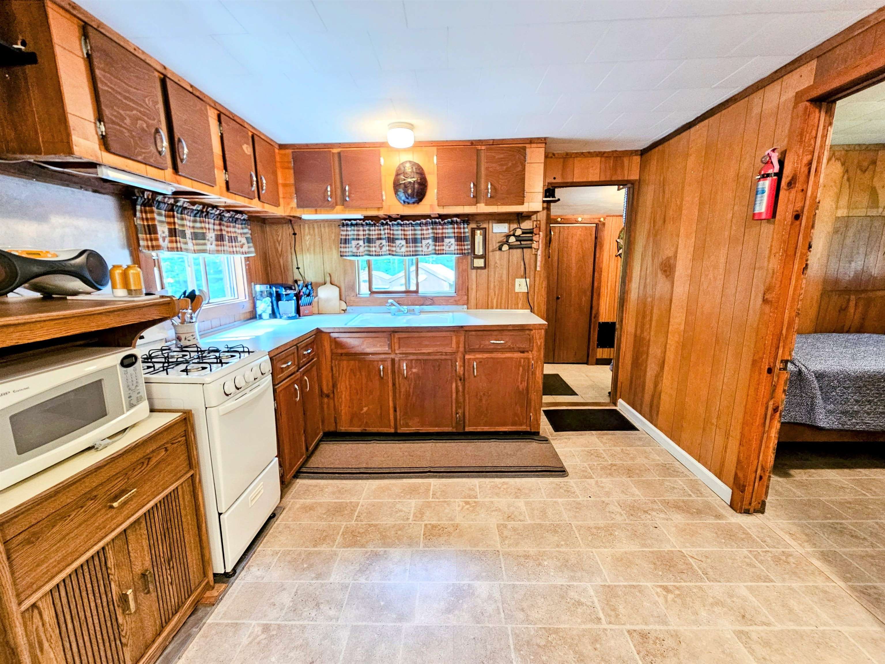 1771 Townshend Dam Road Wardsboro, VT 05353 - Photo 17 of 24