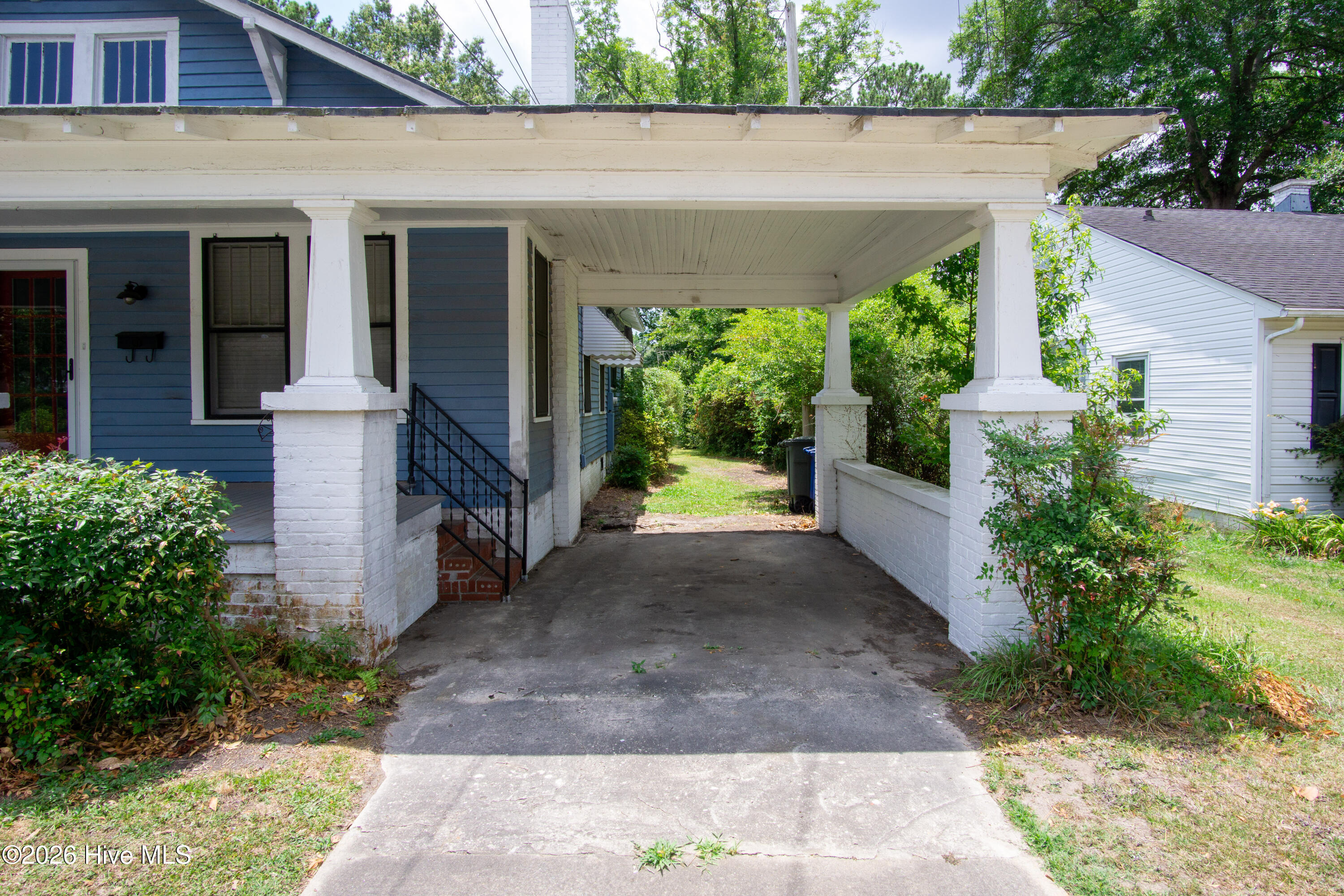 638 Second Street Ayden, NC 28513 - Photo 3 of 41