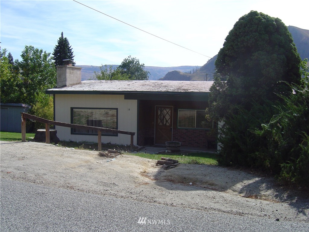 14 Riverview Cemetery Road Chelan, WA 98816 - Photo 3 of 14 Gallery Image 3