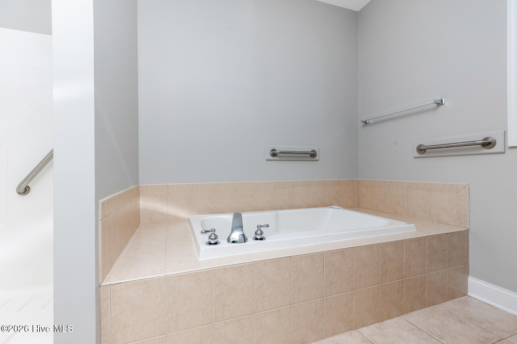 1220 Burning Tree Road Pinehurst, NC 28374 - Photo 21 of 49 primary-bath3