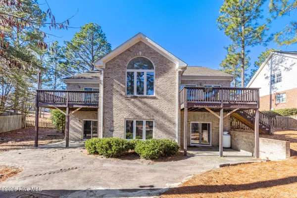 $549,000 | 1220 Burning Tree Road, Pinehurst, NC 28374