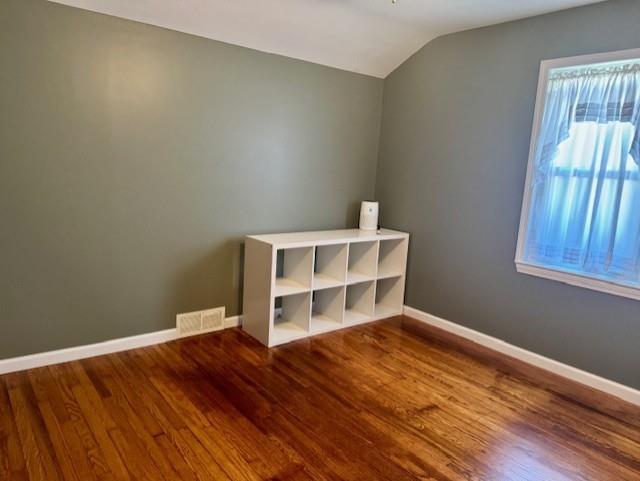 24 Shenango Road New Castle, PA 16105 - Photo 14 of 22 2ND BEDROOM