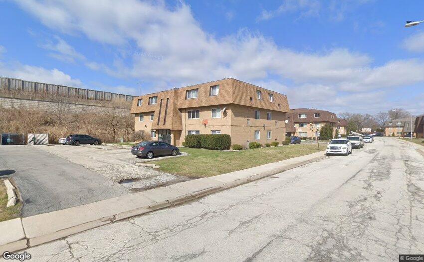 10440 Natoma Avenue, Unit 5 Chicago Ridge, IL 60415 - Photo 1 of 1