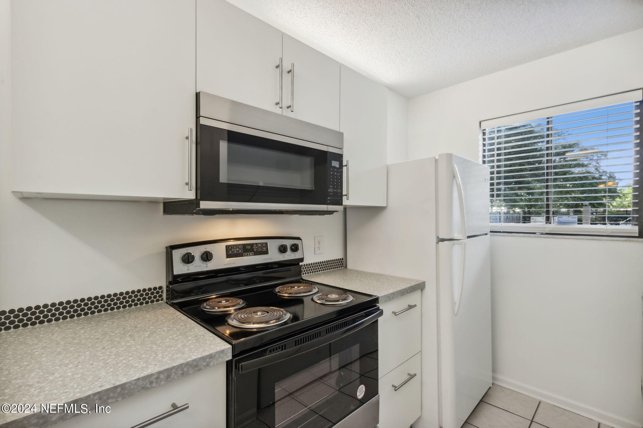 3801 Crown Point Road, Unit 1103 Jacksonville, FL 32257 - Photo 11 of 44 10-web-or-mls-3801 Crown Point Rd Unit 1