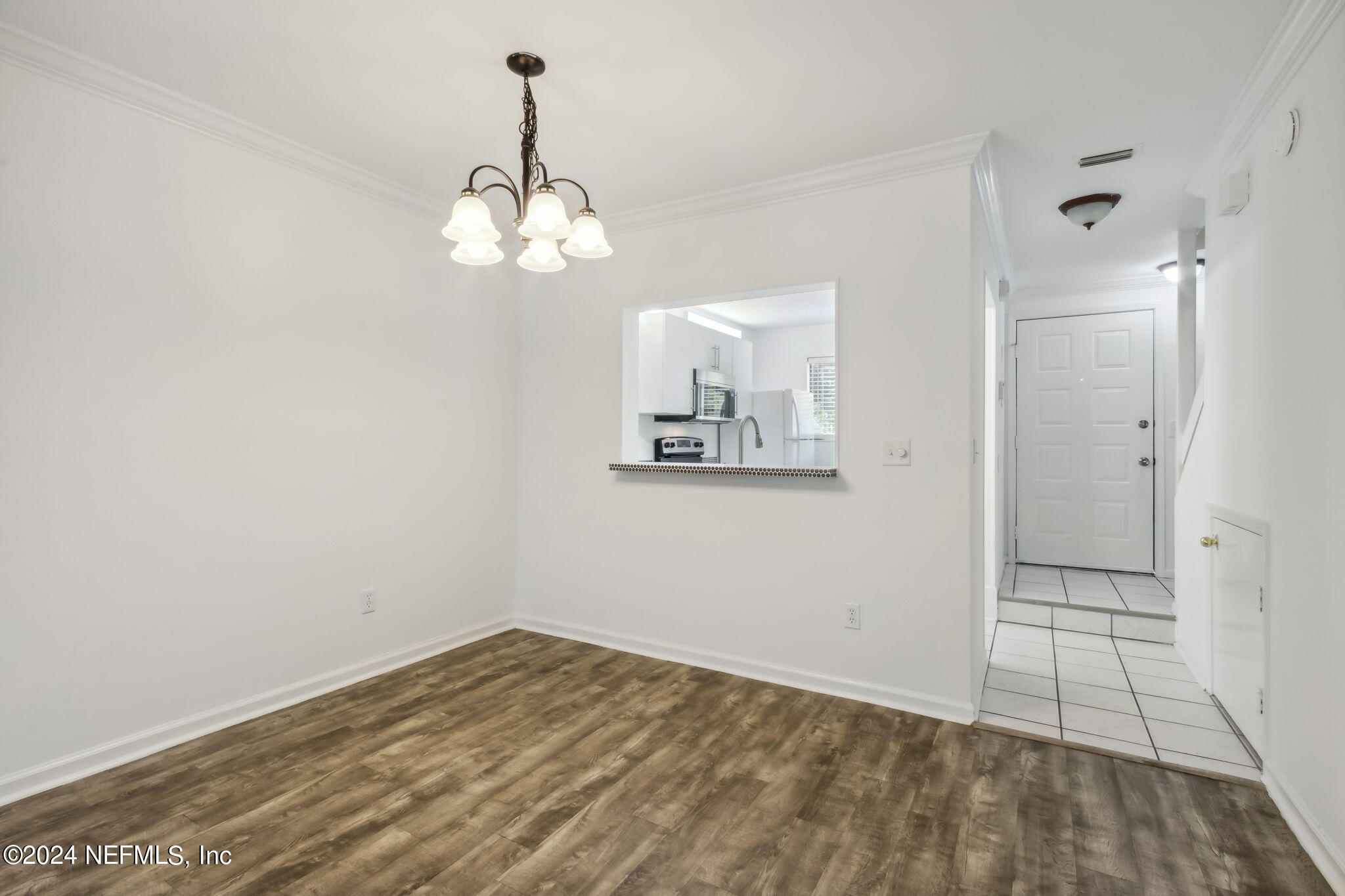 3801 Crown Point Road, Unit 1103 Jacksonville, FL 32257 - Photo 14 of 44 13-web-or-mls-3801 Crown Point Rd Unit 1