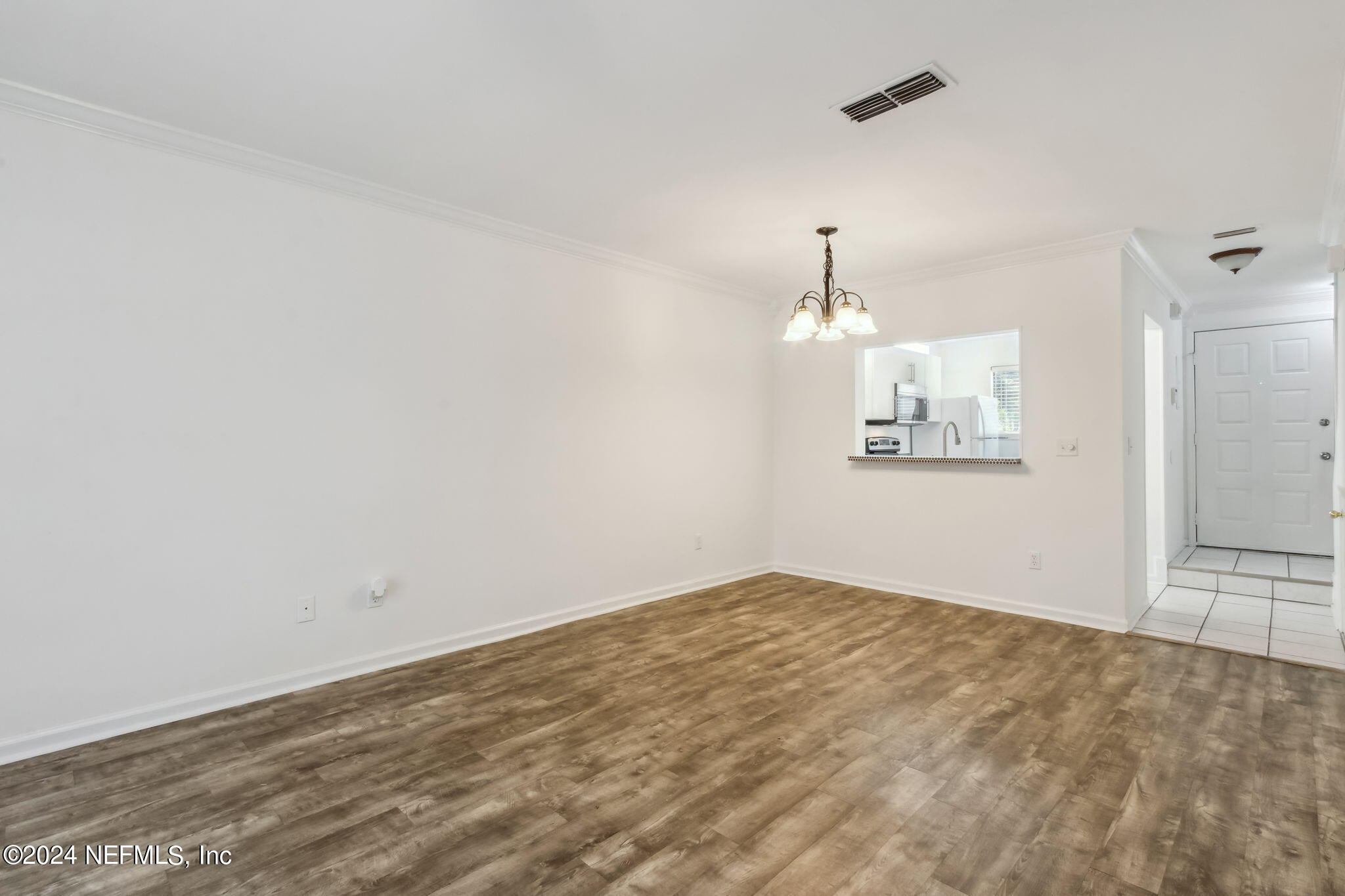 3801 Crown Point Road, Unit 1103 Jacksonville, FL 32257 - Photo 15 of 44 14-web-or-mls-3801 Crown Point Rd Unit 1