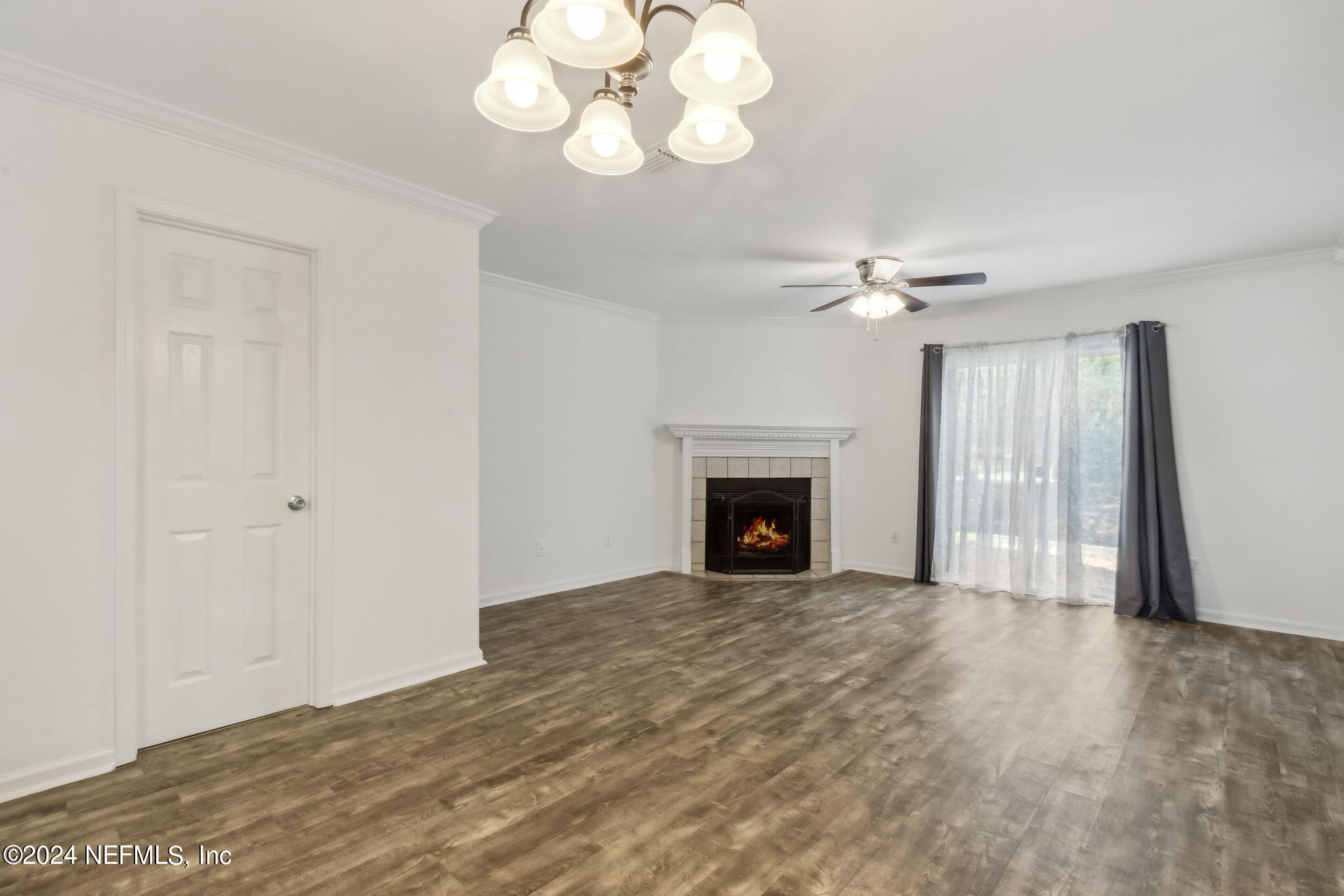 3801 Crown Point Road, Unit 1103 Jacksonville, FL 32257 - Photo 16 of 44 15-web-or-mls-3801 Crown Point Rd Unit 1