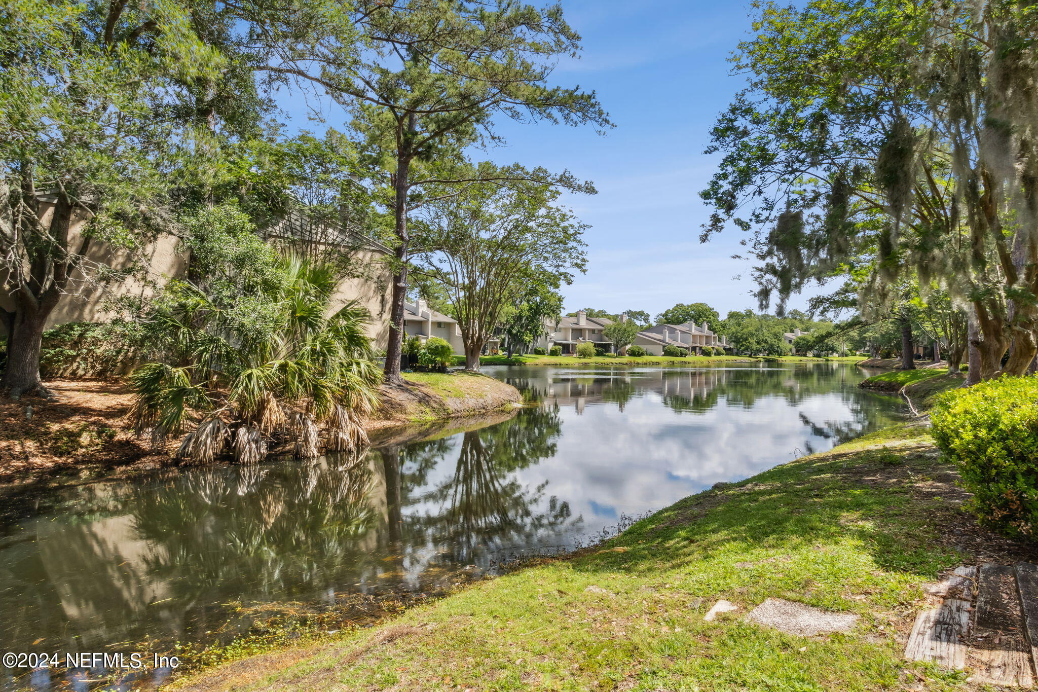 3801 Crown Point Road, Unit 1103 Jacksonville, FL 32257 - Photo 2 of 44 33-web-or-mls-3801 Crown Point Rd Unit 1