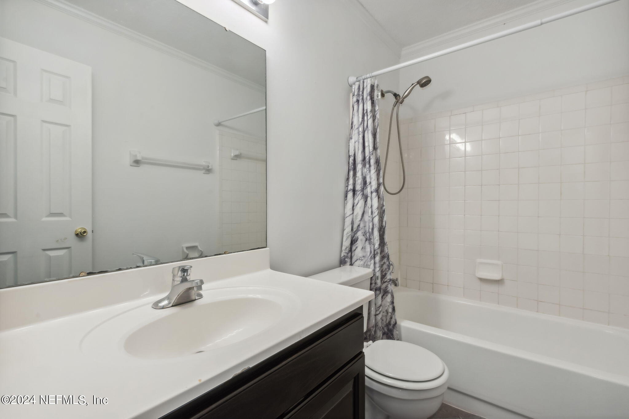 3801 Crown Point Road, Unit 1103 Jacksonville, FL 32257 - Photo 32 of 44 31-web-or-mls-3801 Crown Point Rd Unit 1