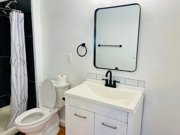 $1,200 | 257 Greenfield Lane, Unit B MIDDLE OF PROPERTY, Castalian Springs, TN 37031