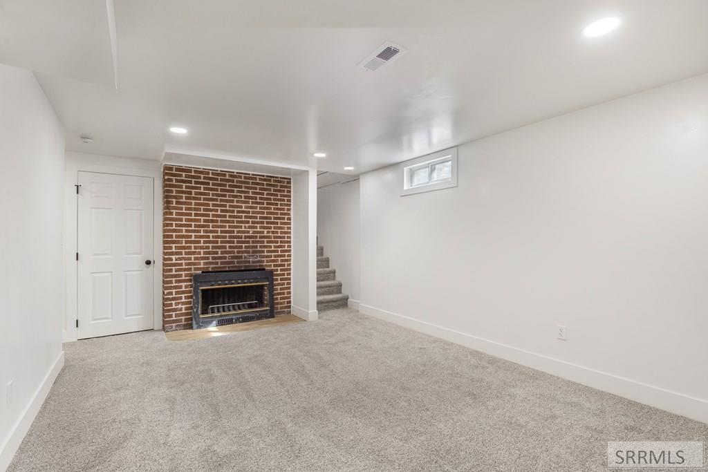 1554 Beverly Road Idaho Falls, ID 83402 - Photo 31 of 50 Basement Family Room