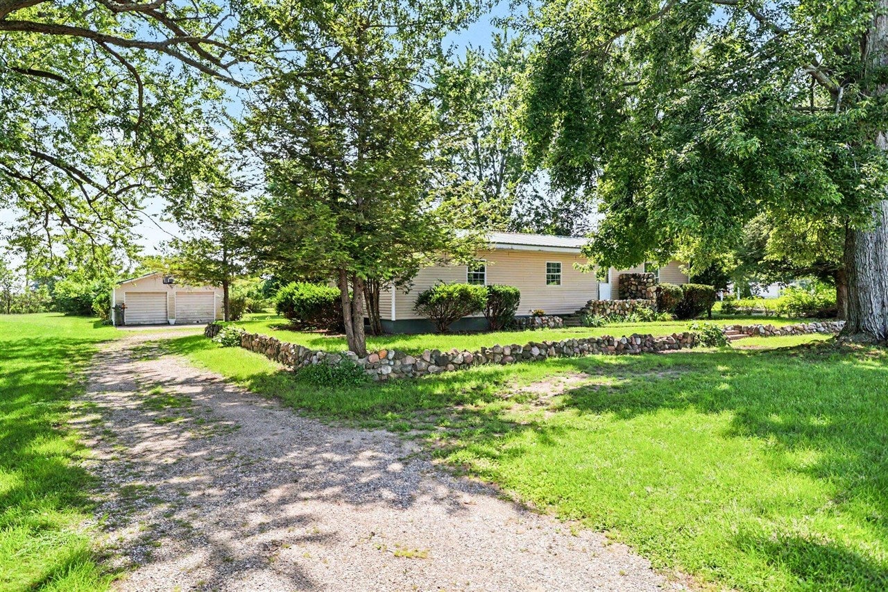 953 Weaver Road Bronson, MI 49028 - Photo 25 of 39 Gallery Image 25