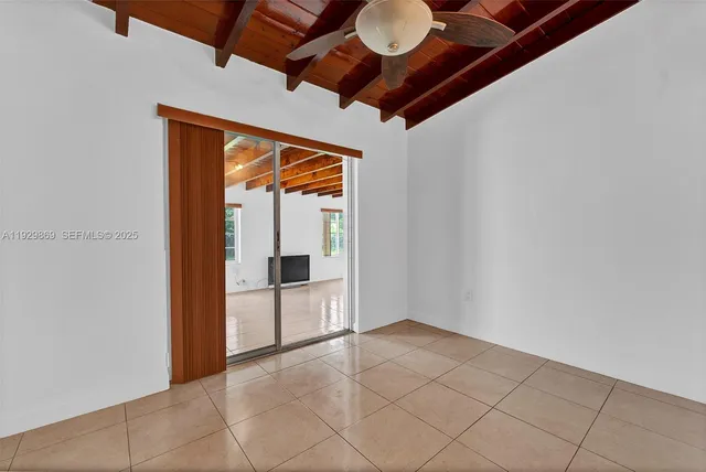 $3,000 | 361 Southeast 6th Avenue, Unit 1, Hialeah, FL 33010