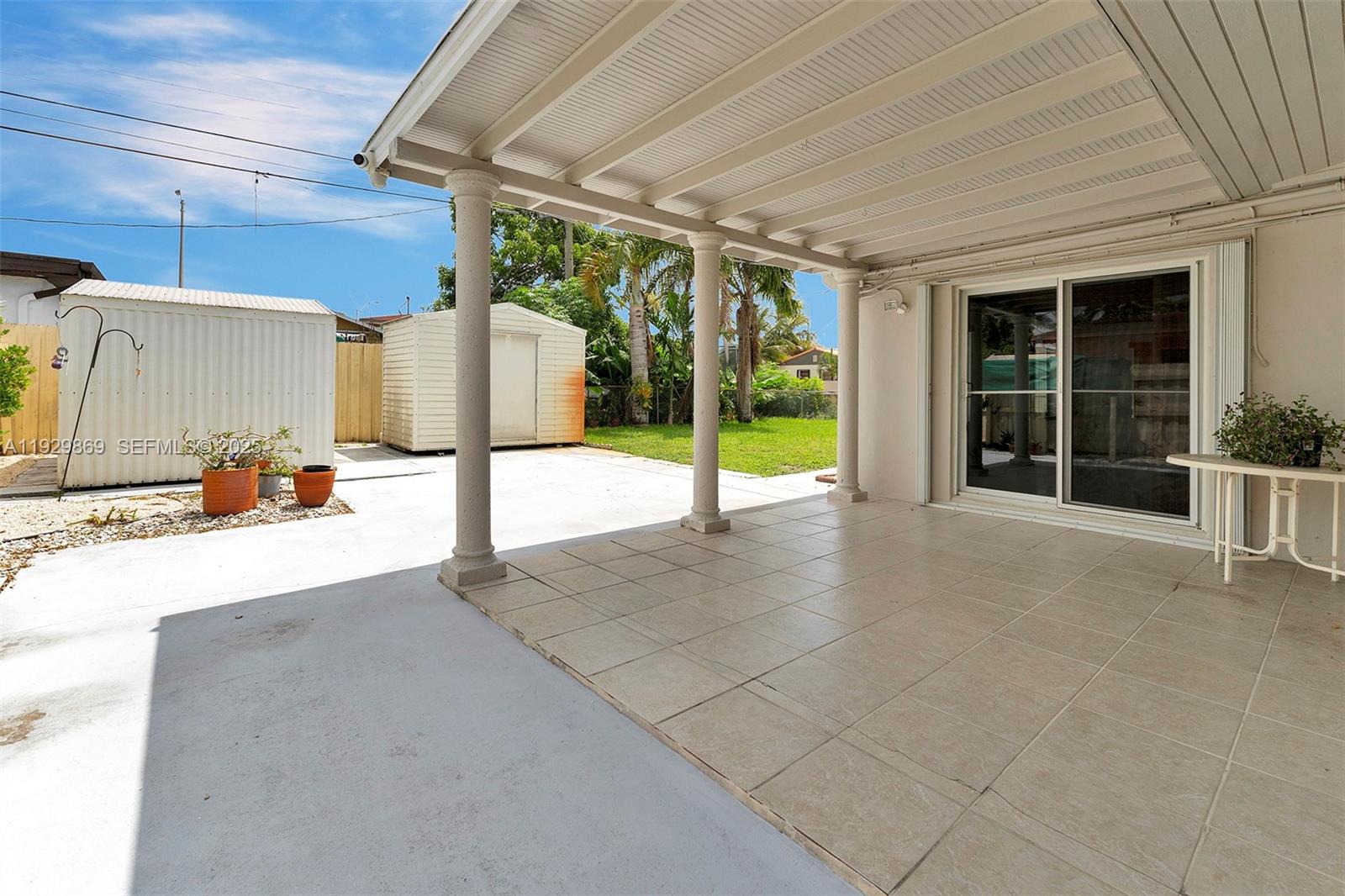 361 Southeast 6th Avenue, Unit 1 Hialeah, FL 33010 - Photo 28 of 43