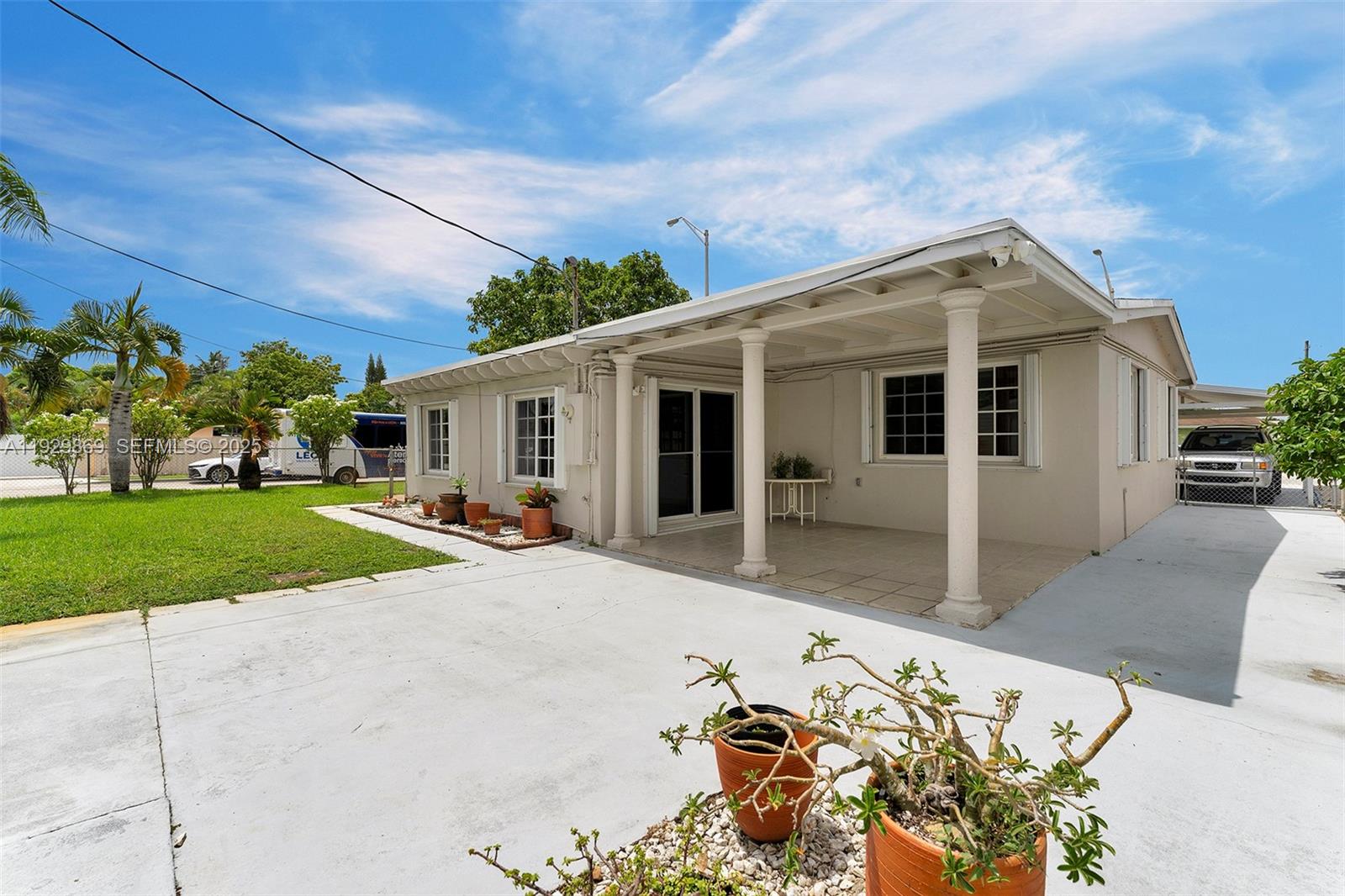 361 Southeast 6th Avenue, Unit 1 Hialeah, FL 33010 - Photo 29 of 43