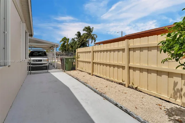 $3,000 | 361 Southeast 6th Avenue, Unit 1, Hialeah, FL 33010