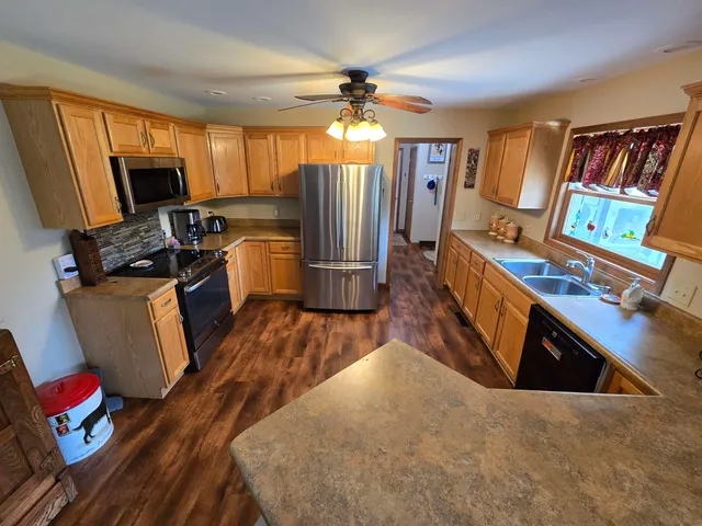 $389,900 | 1-a49 Blackhawk Lane, Apple River, IL 61001