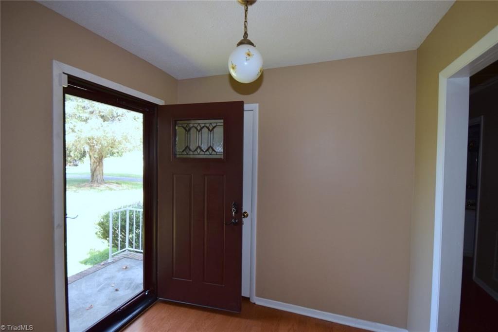 4234 High Point Road Winston-Salem, NC 27107 - Photo 3 of 24 Gallery Image 3