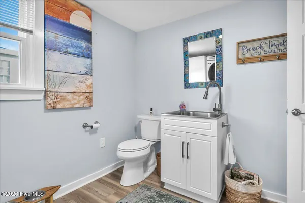 $925,000 | 6114 6th Street, Surf City, NC 28445